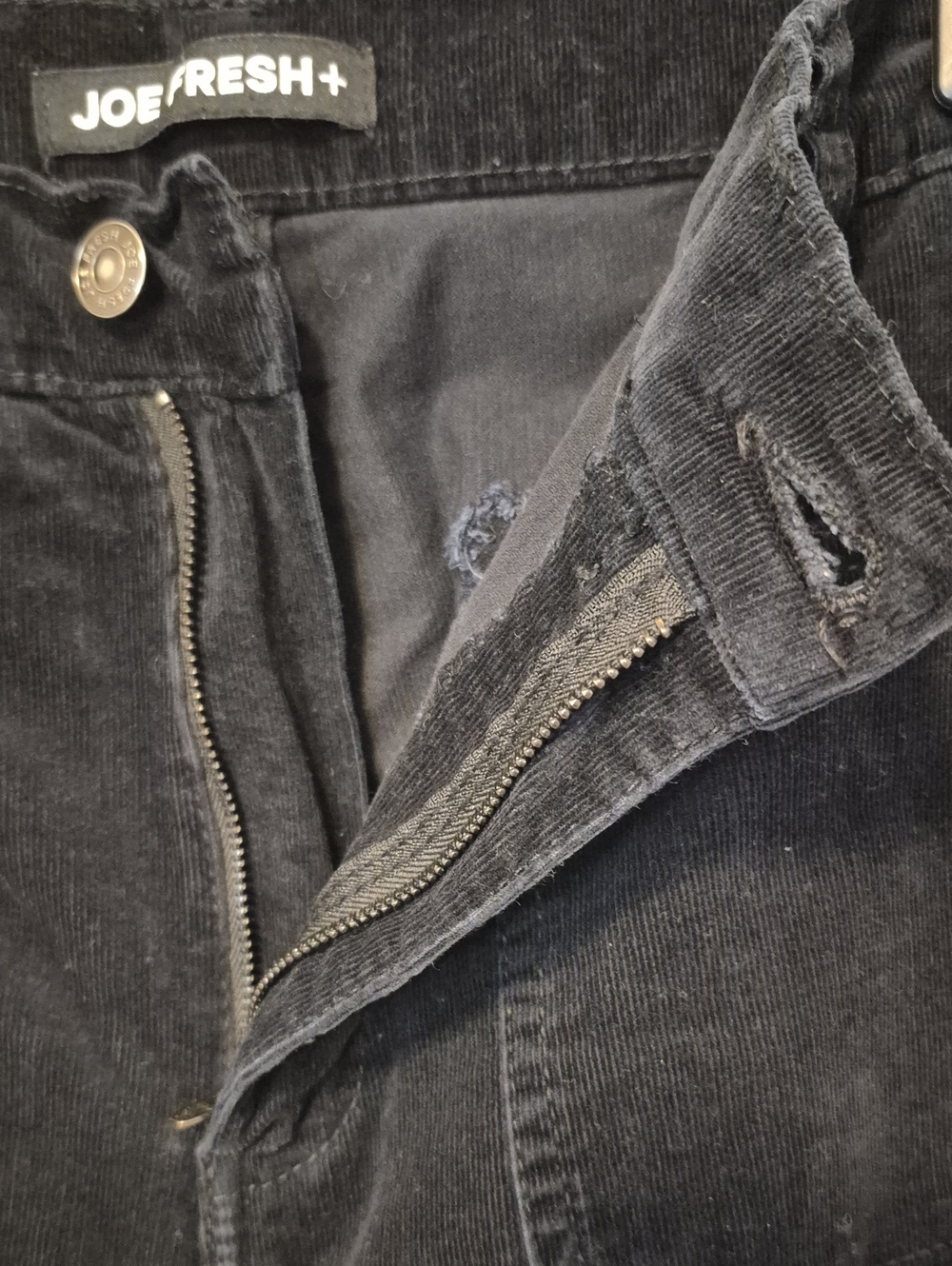Joe Fresh High Rise Relaxed Flare Black Corduroy Jeans Women's Size 18W - Picture 5 of 10